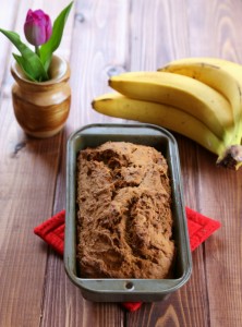 Chia and Date Banana Bread {Gluten-free, vegan}